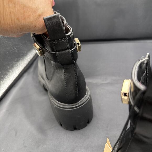 Madden NYC Women's Black Rhinestone Chain Zip Lug Sole Chelsie Ankle Boots Sz 9 - Picture 8 of 13